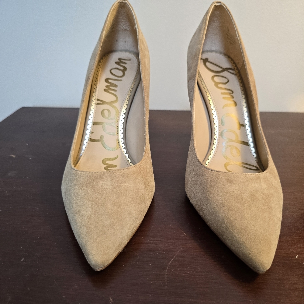Sam Edelman Women's Tan Suede Pumps